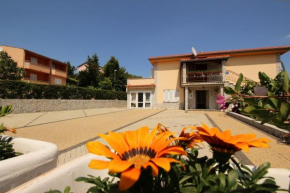 Apartments Nevenka K.